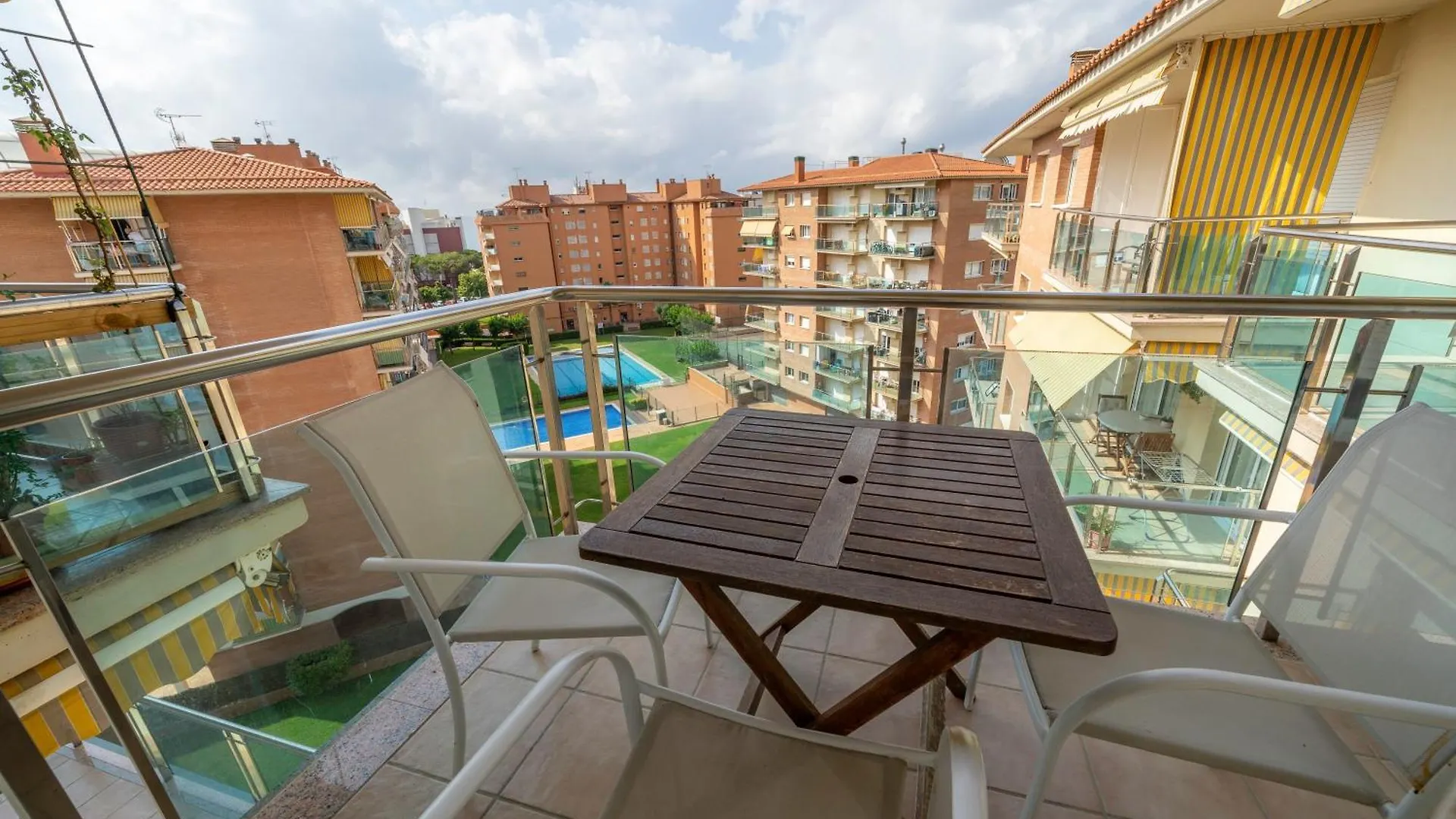 Homeholidaysrentals Santa Susanna VIII